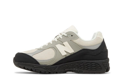 New Balance 2002R The Basement Grey Sail Black