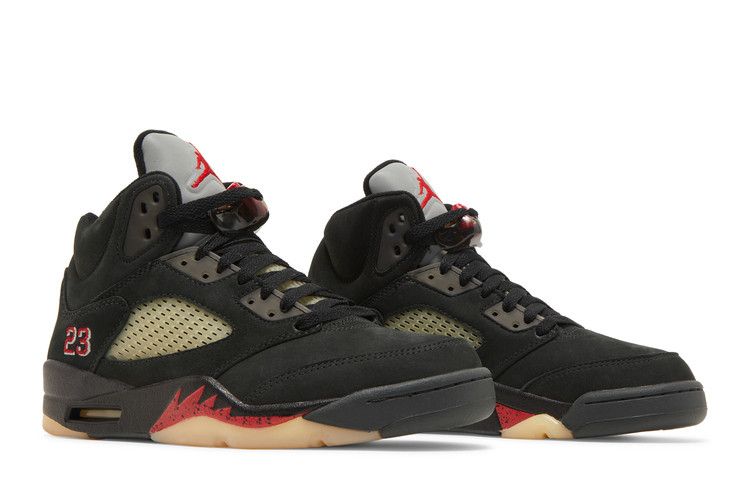 Air Jordan 5 Retro Gore-Tex Off-Noir