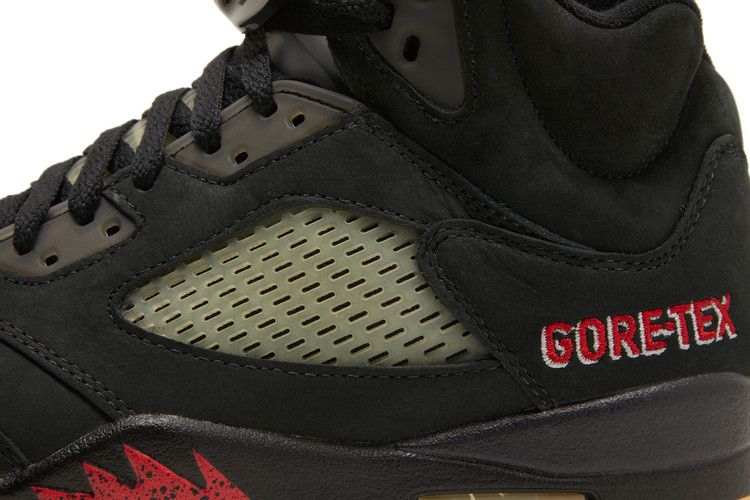 Air Jordan 5 Retro Gore-Tex Off-Noir