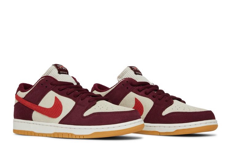 Nike SB Dunk Low Skate Like A Girl Bordeaux