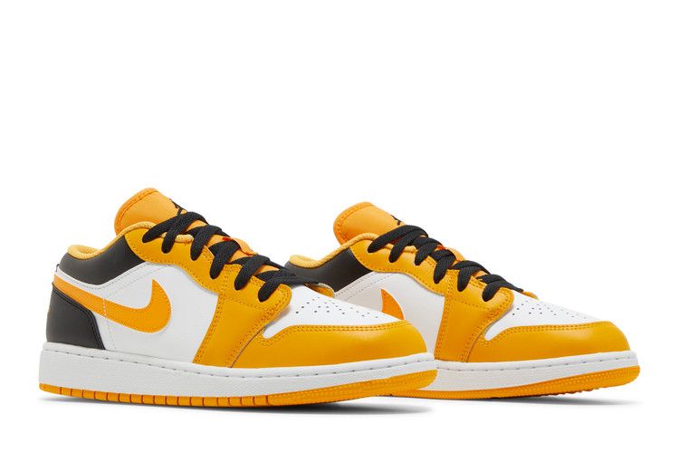 Air Jordan 1 Low Taxi