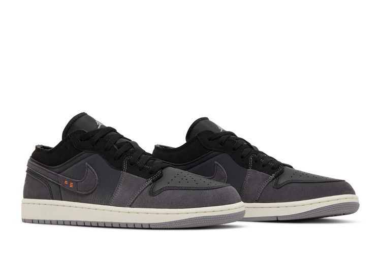 Air Jordan 1 Low Inside Out Black