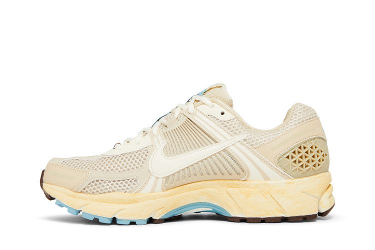 Nike Zoom Vomero 5 Oatmeal