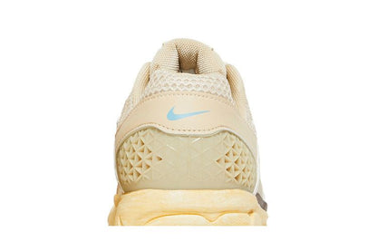 Nike Zoom Vomero 5 Oatmeal