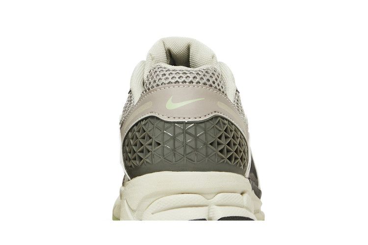 Nike Zoom Vomero 5 Cobblestone