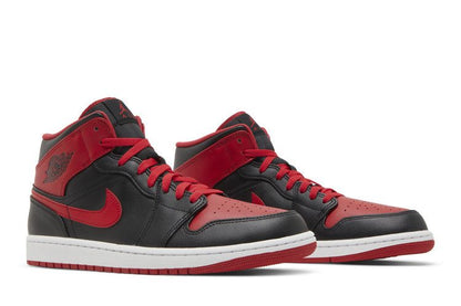 Air Jordan 1 Mid Alternate Bred (2022)