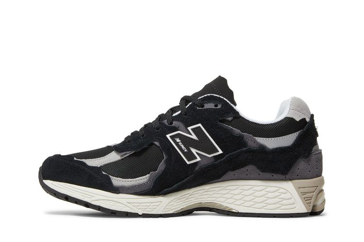 New Balance 2002R Protection Pack Black