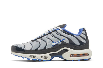 Nike Air Max Plus SE Social FC