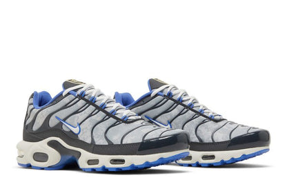 Nike Air Max Plus SE Social FC