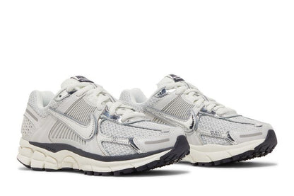 Nike Zoom Vomero 5 Photon Dust