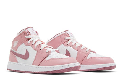 Air Jordan 1 Mid Valentine’s Day