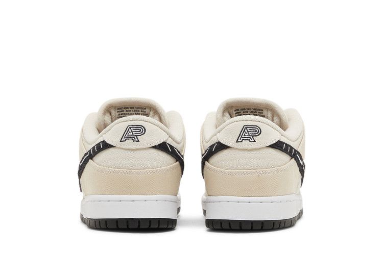 Nike SB Dunk Low Albino & Preto