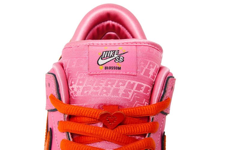 Nike SB Dunk Low The Powerpuff Girls Blossom