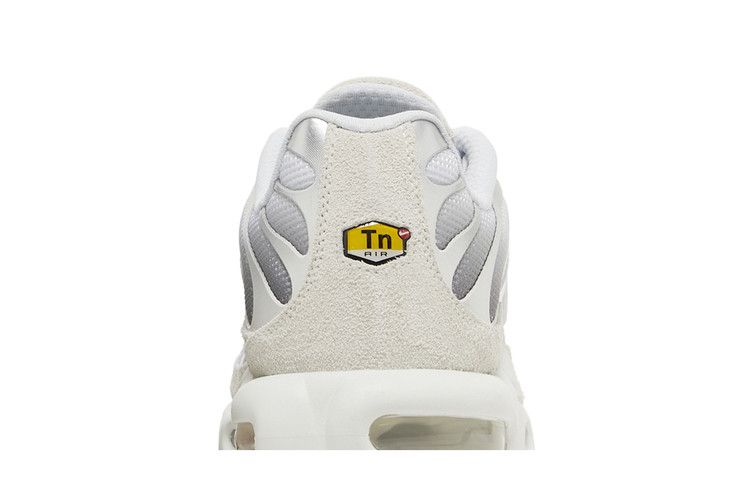 Nike Air Max Plus Sail Pure Platinum Silver