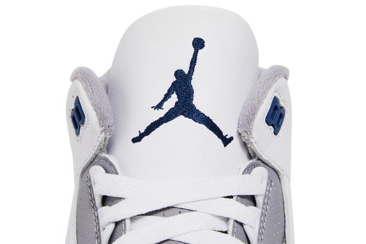 Air Jordan 3 Retro Midnight Navy