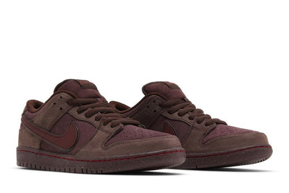 Nike SB Dunk Low City Of Love Burgundy Crush - FN0619-600