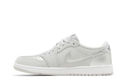 Air Jordan 1 Low OG Metallic Silver