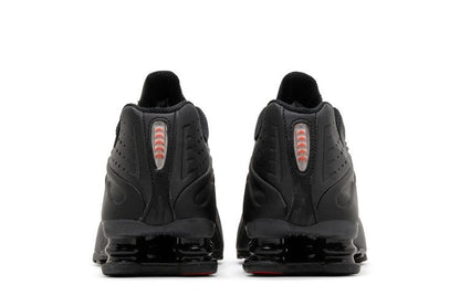 Nike Shox R4 Black