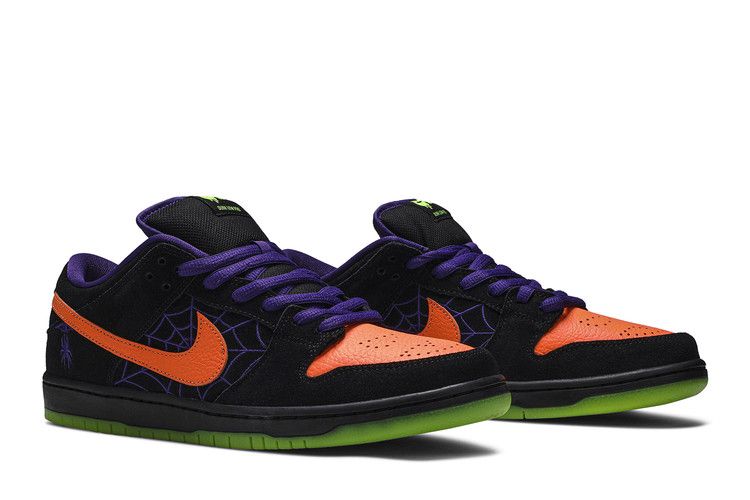 Nike SB Dunk Low "Night of Mischief" - BQ6817-006