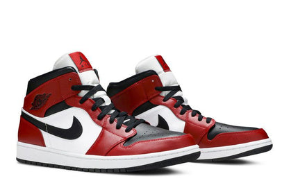 Air Jordan 1 Mid Chicago Black Toe