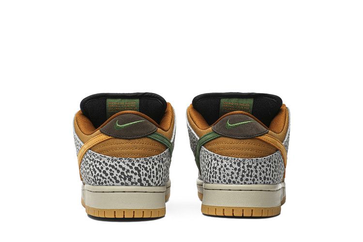 Nike SB Dunk Low Safari