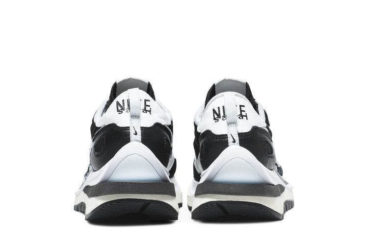 Nike Vaporwaffle Sacai Black White