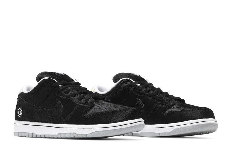 Nike SB Dunk Low BE@RBRICK Medicom Toy - CZ5127-001