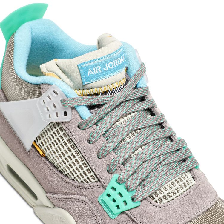 Air Jordan 4 Retro Union Taupe Haze