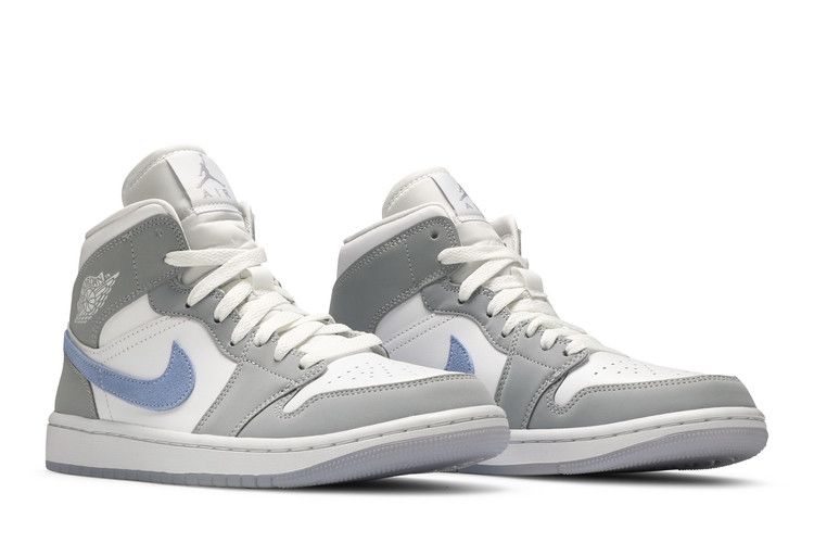 Air Jordan 1 Mid Wolf Grey