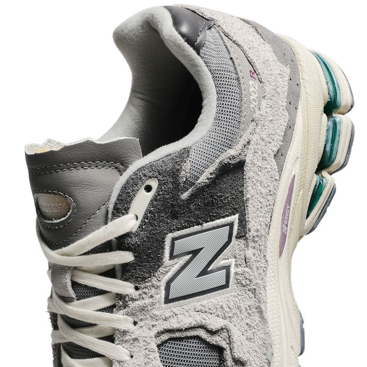 New Balance 2002R Protection Pack Rain Cloud