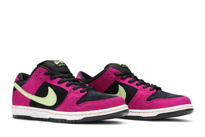 Nike SB Dunk Low Red Plum - BQ6817-501