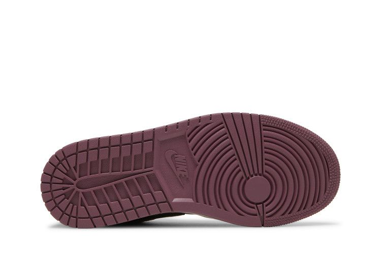 Air Jordan 1 Low Mulberry