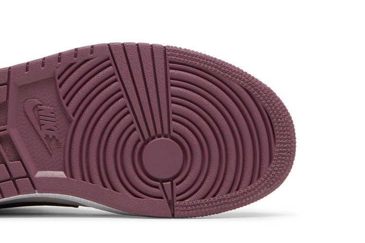 Air Jordan 1 Mid Light Mulberry