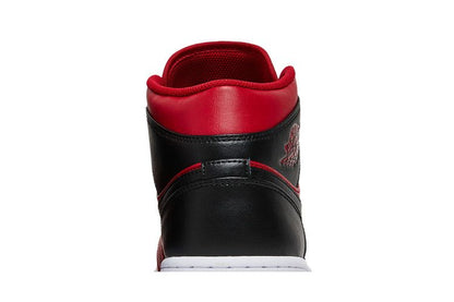 Air Jordan 1 Mid Reverse Bred