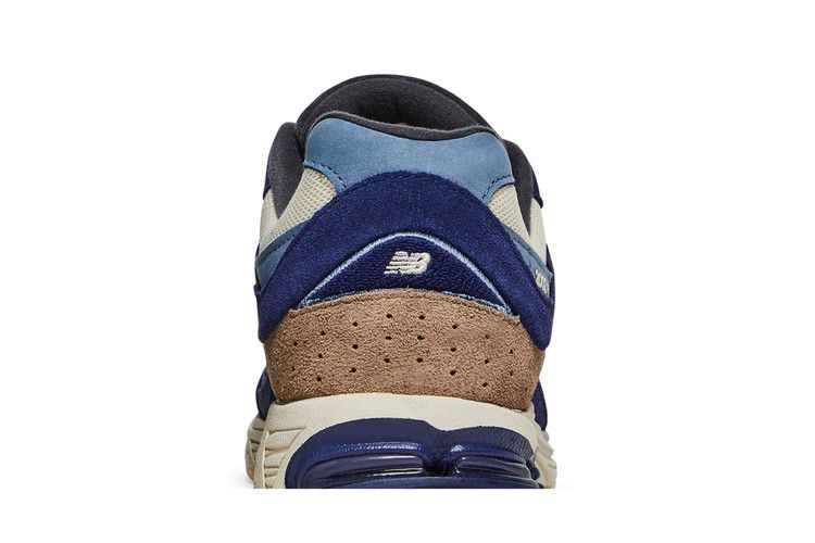 New Balance 2002R Navy Cream