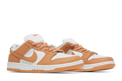 Nike SB Dunk Low Light Cognac