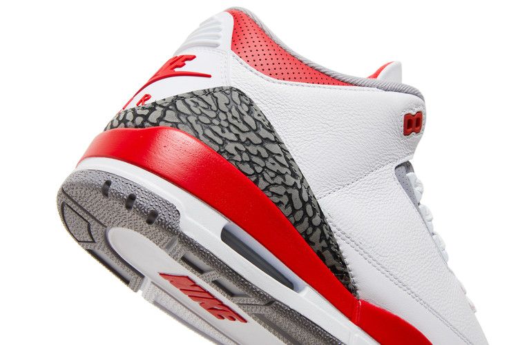 Air Jordan 3 OG Fire Red