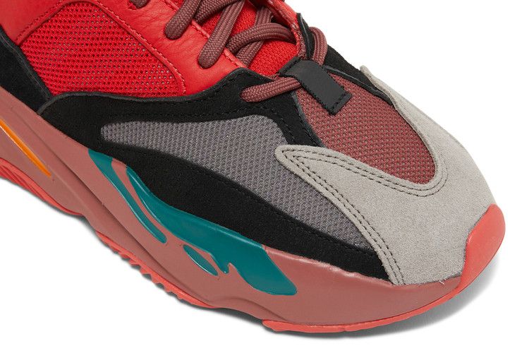 Adidas Yeezy 700 Hi-Res Red - HQ6979