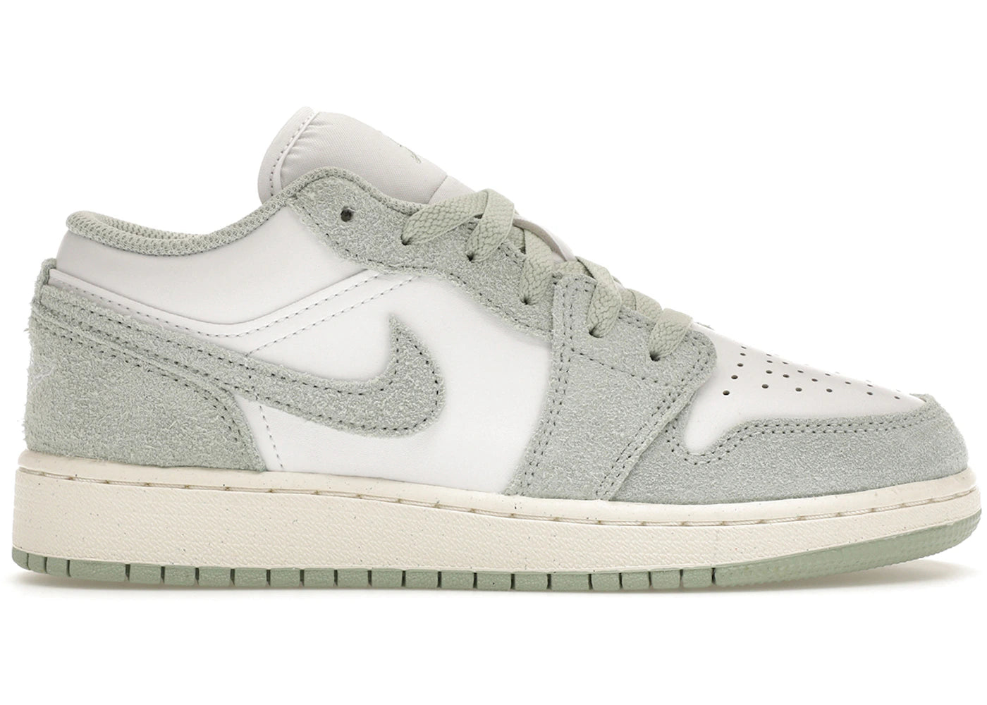 Air Jordan Air Jordan 1 Low SE White Seafoam - FN9137-131