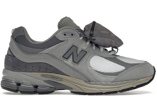 New Balance 2002R Pocket Grey - M2002RVC