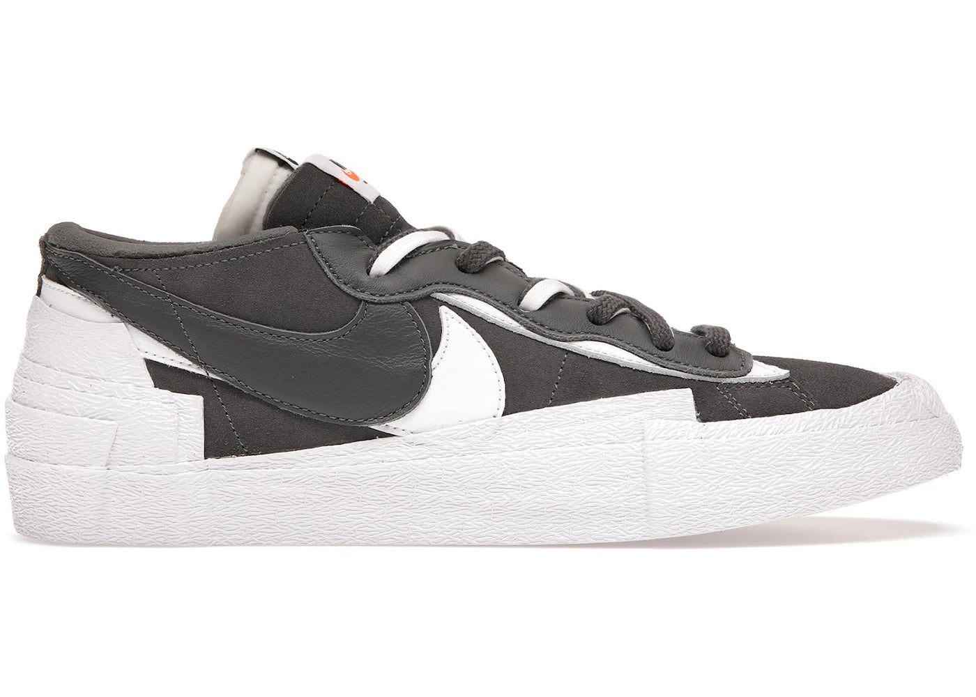 Nike Blazer Low Sacai Iron Grey - DD1877-002