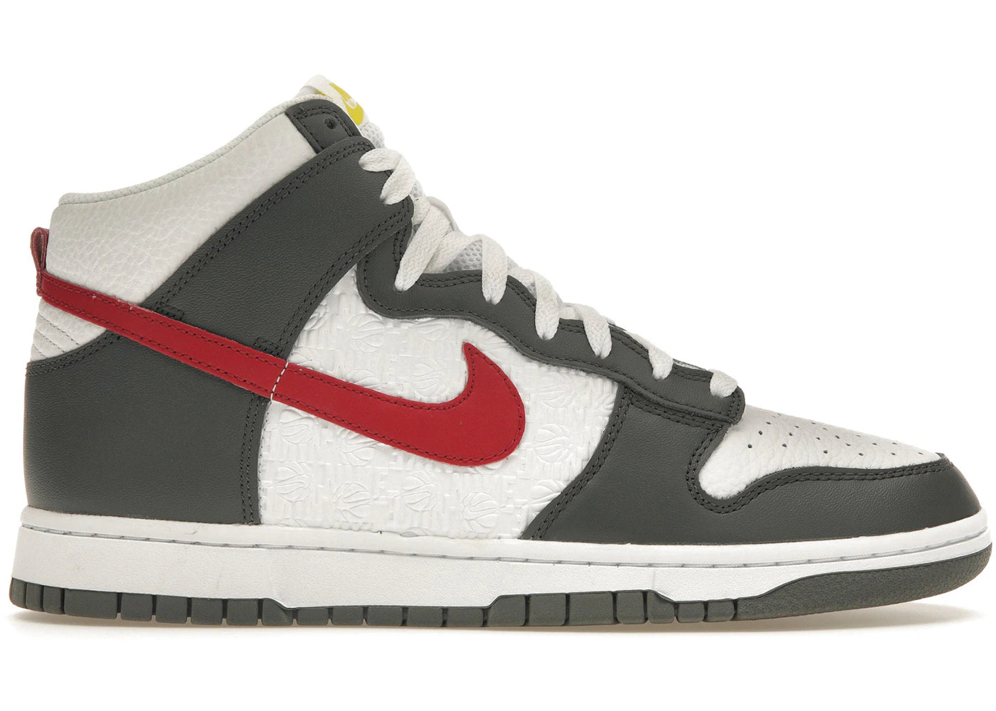 Nike Dunk High Embossed Basketball Grey Red - FD0668-001