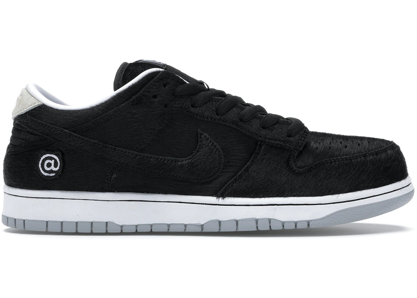 Nike SB Dunk Low BE@RBRICK Medicom Toy - CZ5127-001